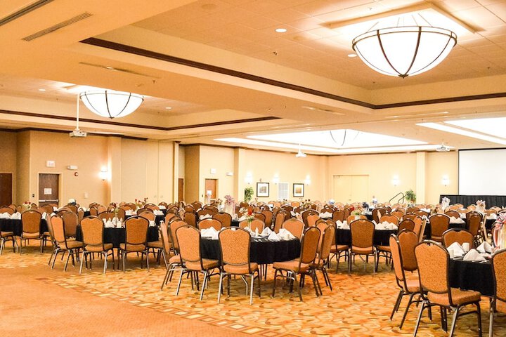 The Ramsey Hotel and Convention Center Pigeon Forge