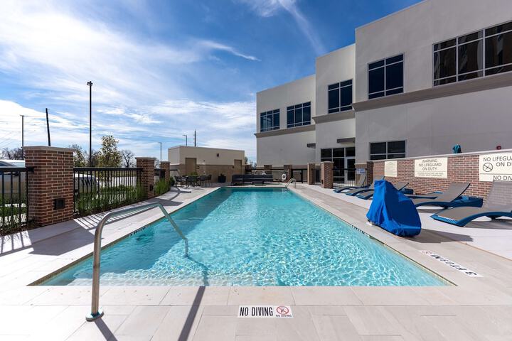 Pool 4 of 69