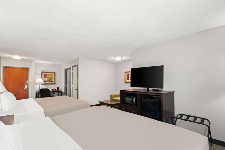 Room 14 of 57