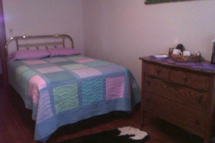 Room 12 of 24