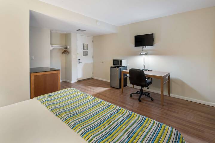Room 19 of 29