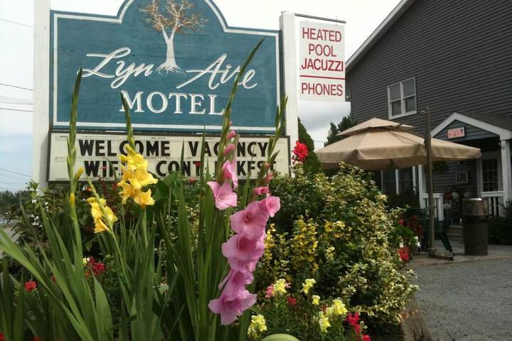 Hotel 3 of 57
