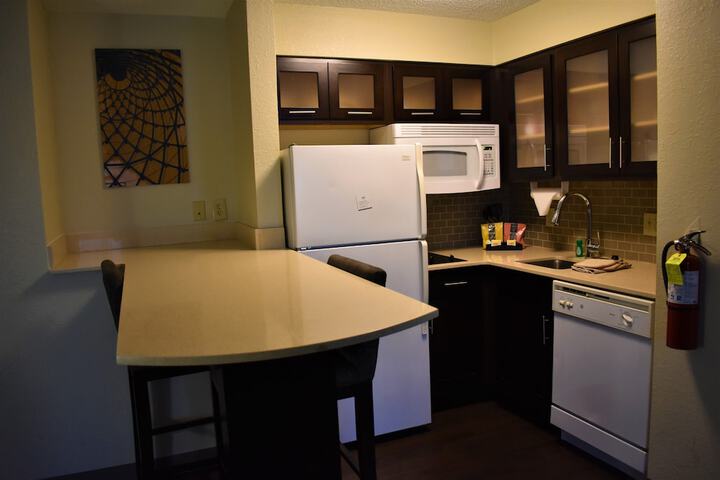 Staybridge Suites Cranbury by IHG