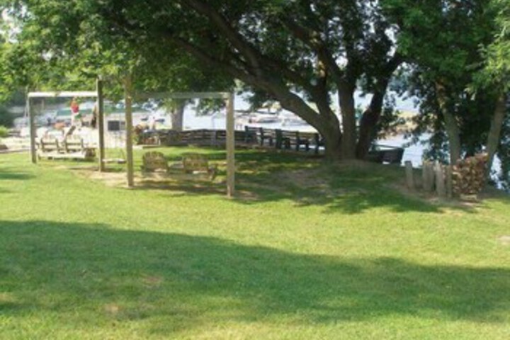 Muskie Bay Resort