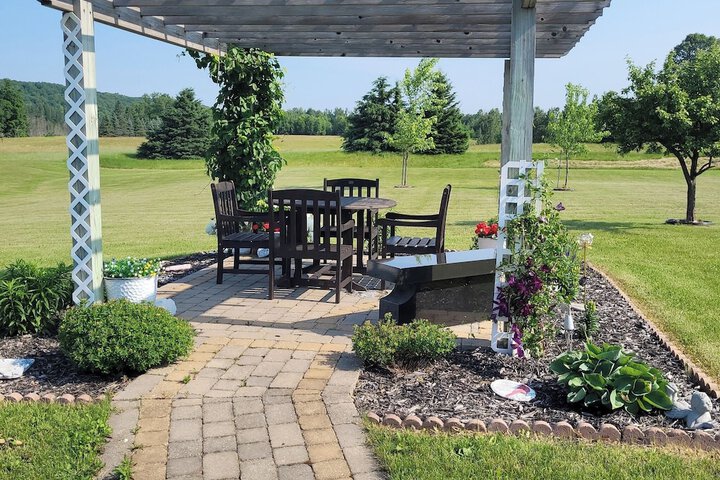 Chicaugon Lake Inn