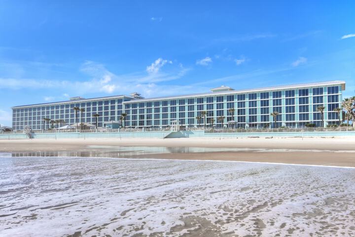 Hotel 5 of 43