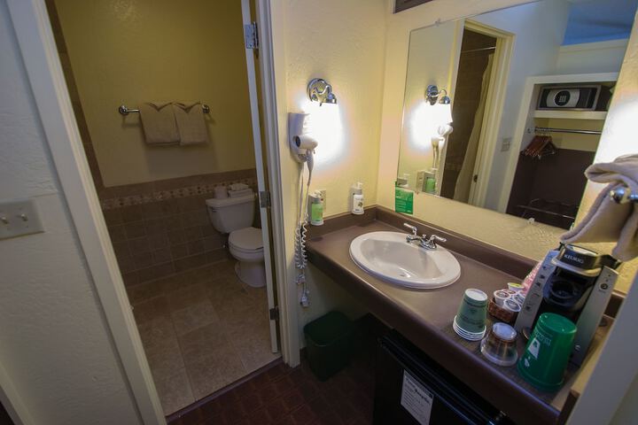 Room 17 of 26
