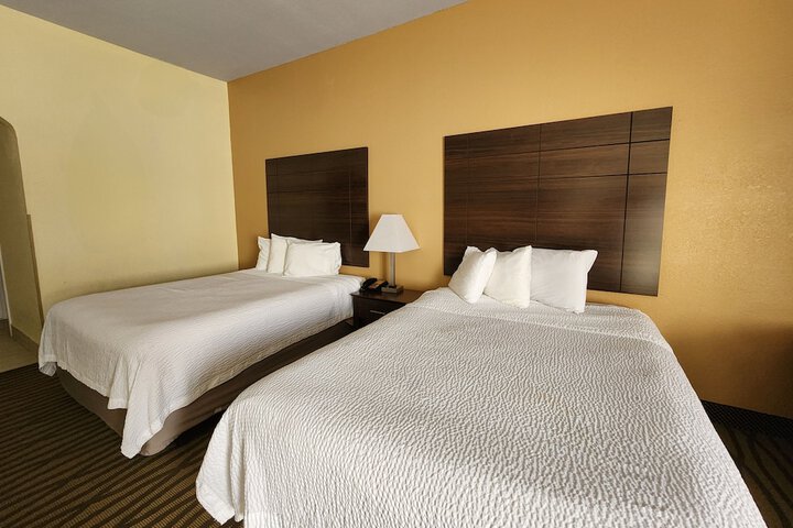 Studio 6 Suites – Pasadena TX
