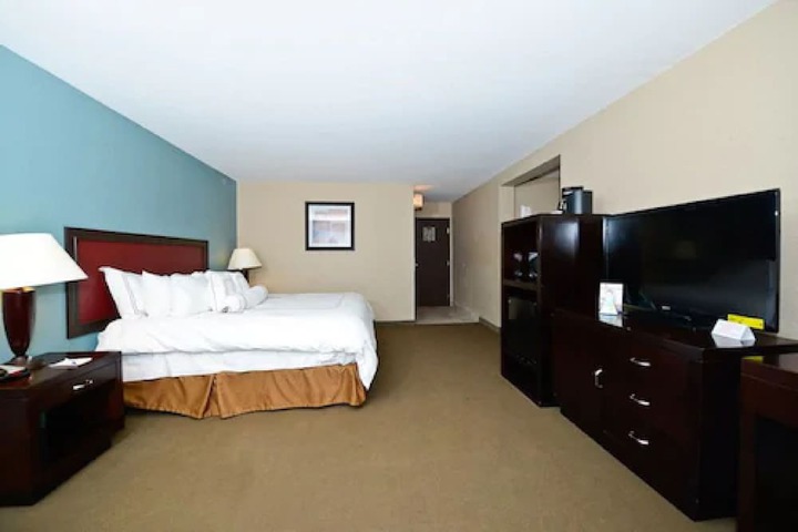 Causeway Bay Hotel