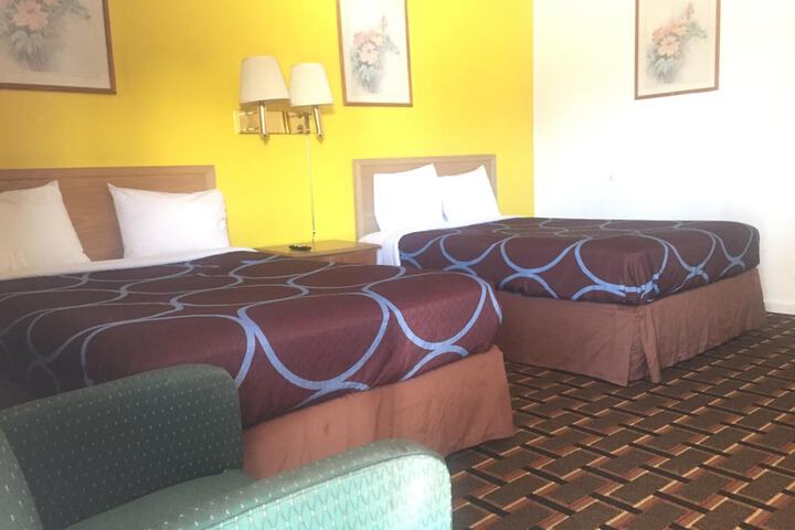 Room 21 of 41