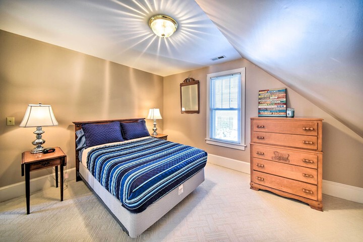 Edenton Vacation Rental w / Patio: Walk Downtown