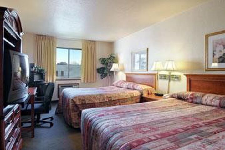 Super 8 Florence