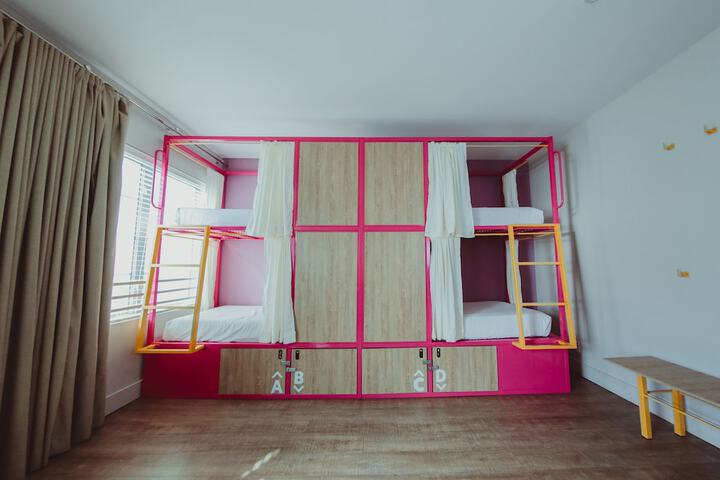 Room 54 of 117