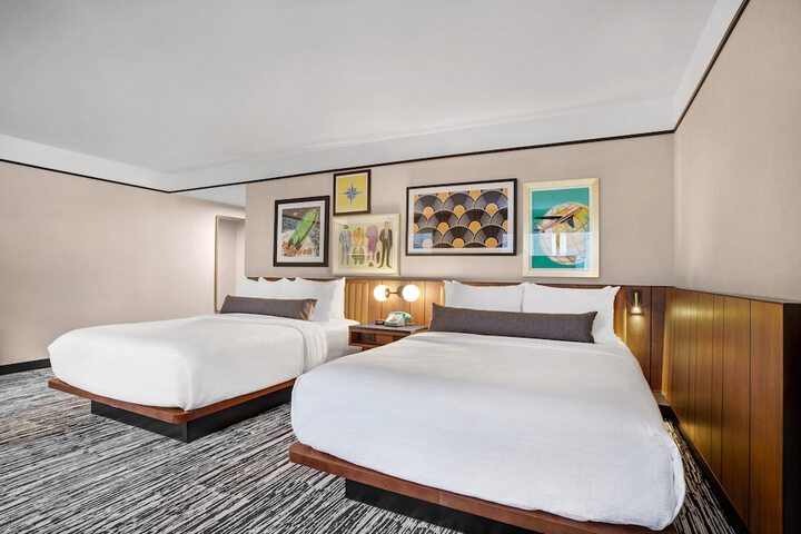 Room 107 of 138