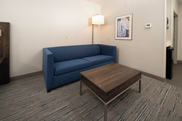 Holiday Inn Express Hotel & Suites Canyon by IHG