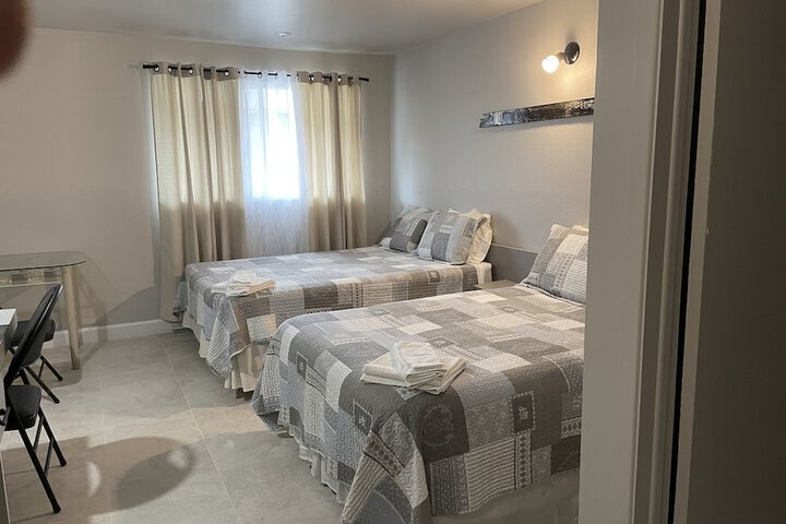 Room 13 of 20