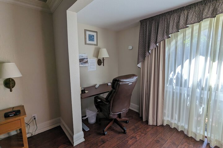 Los Gatos Garden Inn Hotel
