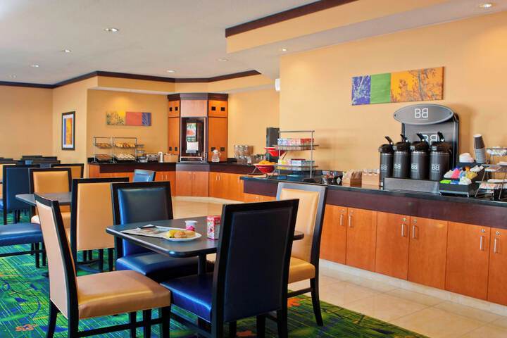 Fairfield Inn & Suites by Marriott Champaign