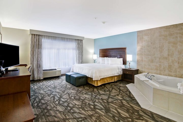 Room 17 of 62