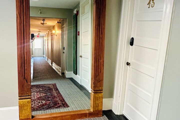 Ballroom/Hall 150 of 167