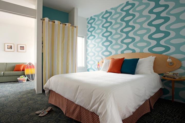 Starlux Hotel