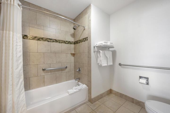 Best Western Plus Ocean View Resort
