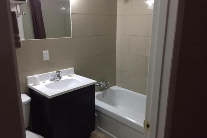 Room 8 of 24