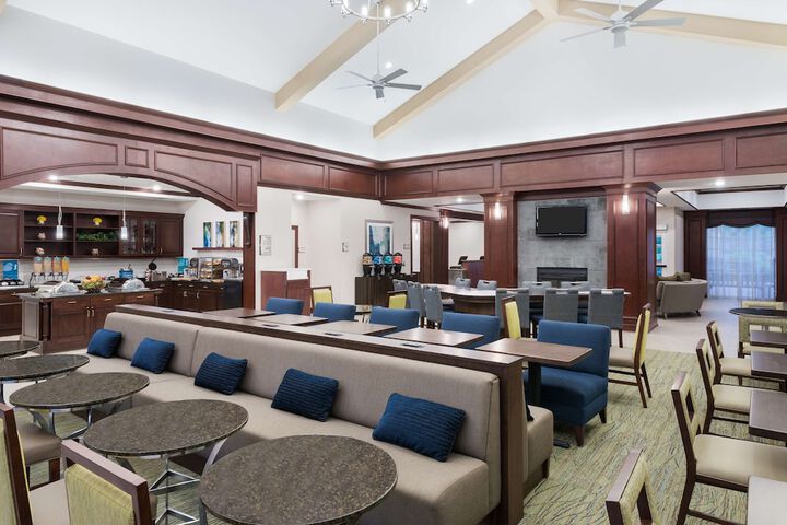 Homewood Suites by Hilton Holyoke-Springfield / North