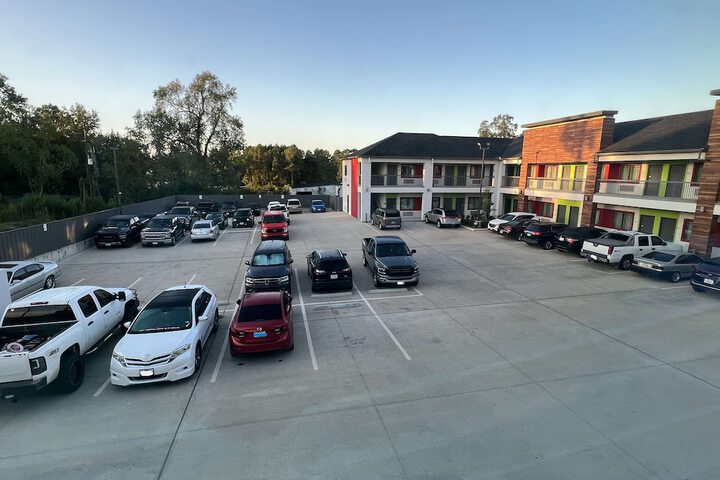 Hotel 5 of 33