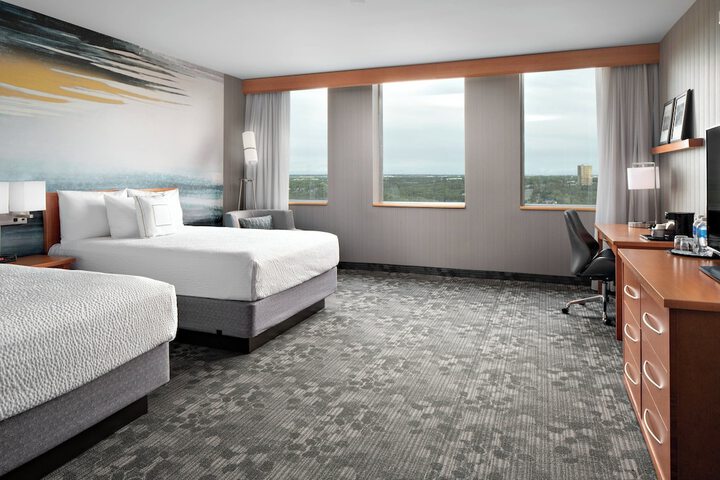 Room 21 of 40