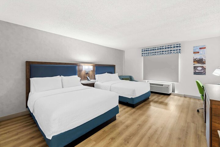 Room 18 of 45