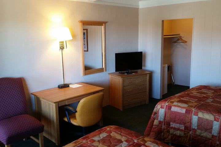 Room 13 of 15