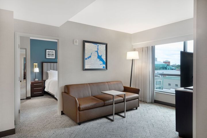 Residence Inn by Marriott Boston Back Bay / Fenway