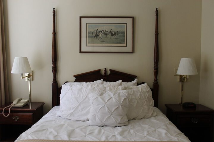 Room 27 of 56