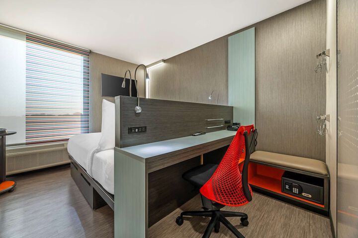 Vīb Best Western Springfield