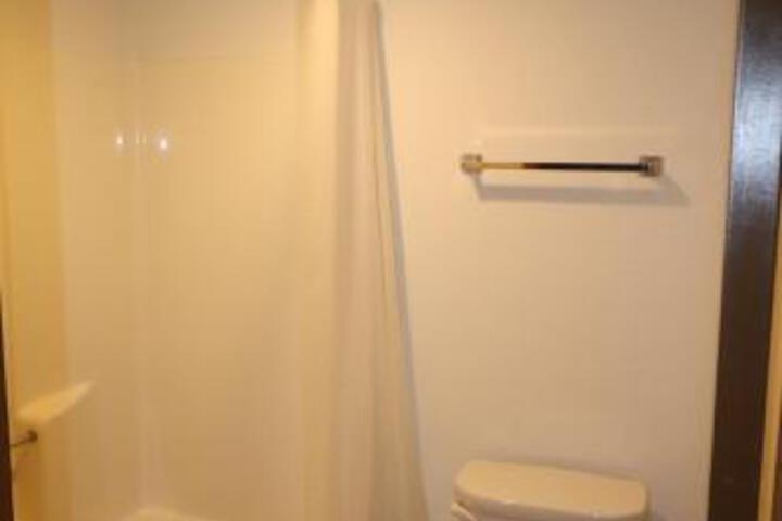Smart Choice Inn and Suites