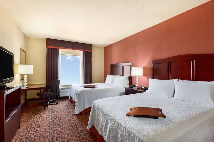 Room 17 of 27