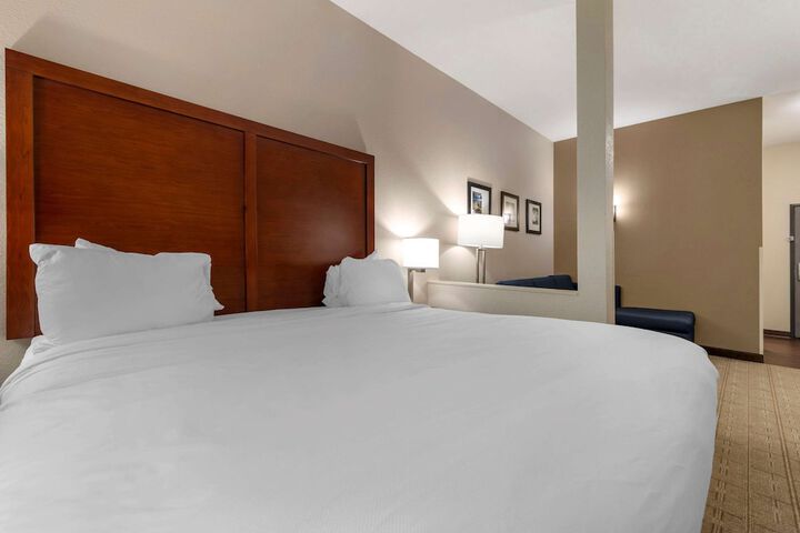 Comfort Inn & Suites North Mankato
