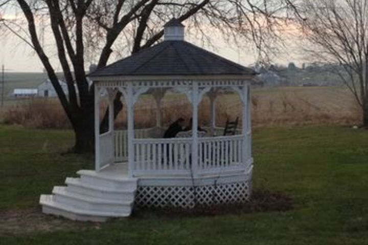 Stoltzfus Bed & Breakfast