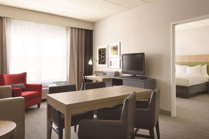 Country Inn & Suites by Radisson Shoreview-Mounds View, MN