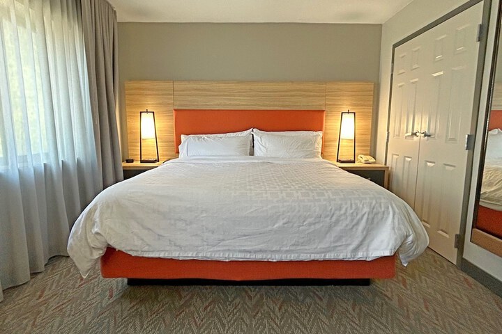 Room 26 of 51
