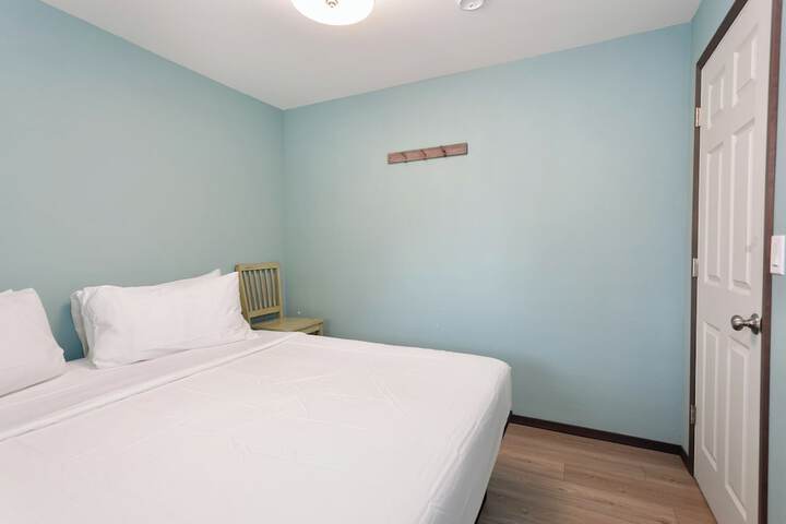 Breakwater Resort