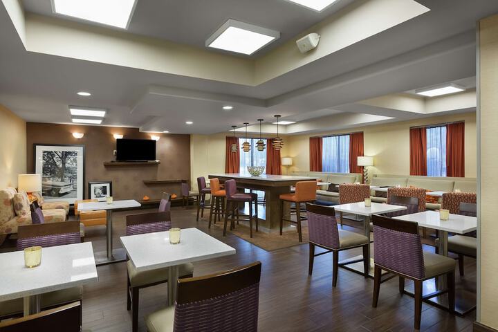 Hampton Inn Greenville / Travelers Rest