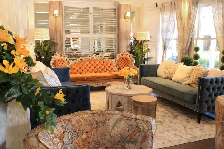 The Riverview Hotel