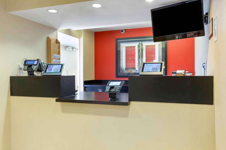 Hotel Interior 10 of 31
