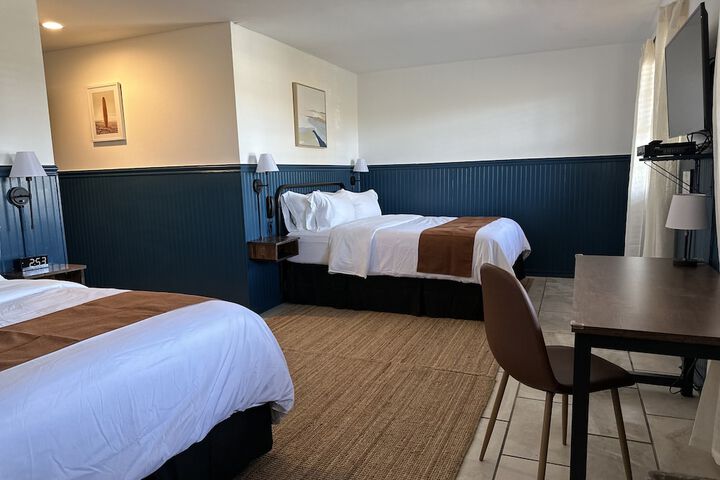 Room 16 of 22