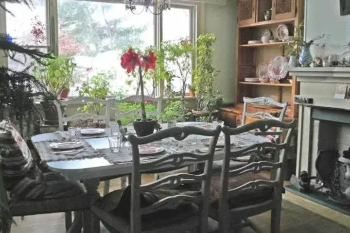 LE VATOUT BED & BREAKFAST
