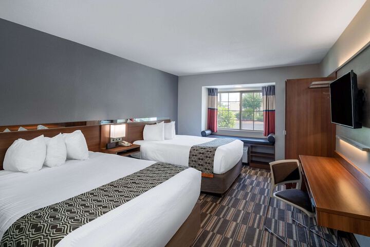 Room 22 of 26