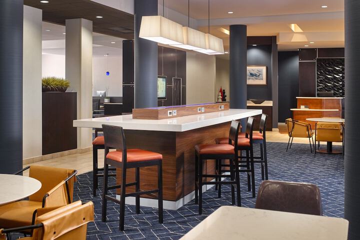 Courtyard by Marriott Warner Robins