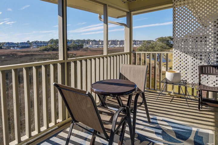 Little River Condo With Balcony & Pool Access!